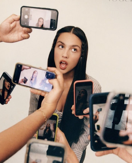 Influencer marketing campaigns for social media growth